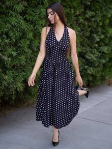 Andrea Bello 夏季優雅波點無背後頸連衣裙 - 黑與白 - 查看 5