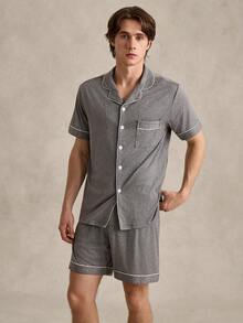 EverLounge 2 pièces Ensemble détente Homme avec Top à Manches Courtes à Boutons et Bas Contrastés - Gris foncé - Voir 5