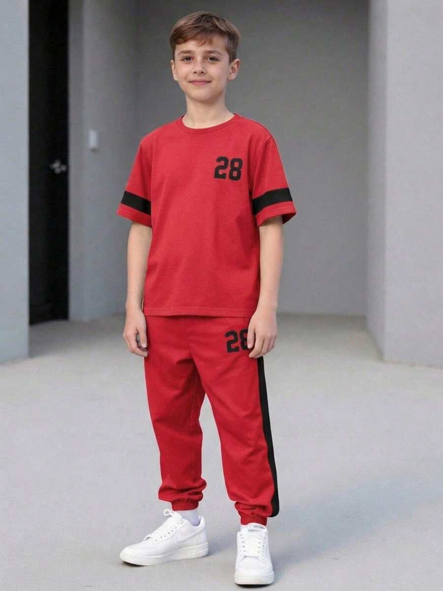 SHEIN Bộ 2 áo thun cổ tròn in kỹ thuật số tối giản dành cho thiếu niên nam, thiết kế phối màu, phù hợp cho mùa hè, thể thao, chạy bộ và hoạt động ngoài trời. - Đỏ - Xem 1