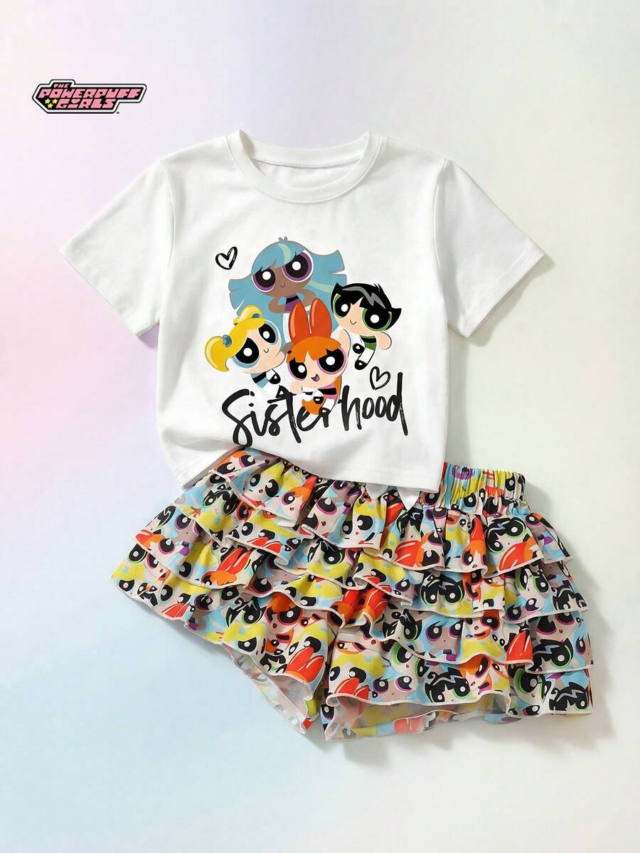 THE POWERPUFF GIRLS X SHEIN Maija Kids Set da 2 pezzi per ragazza con maglietta pullover a maniche corte in maglia morbida con scollo rotondo e fantasia, e gonna-pantalone a balze con vita elastica - Multicolore - Visualizzare 1