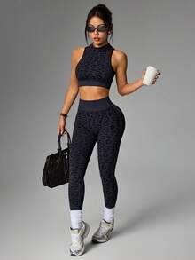 Dewbera 豹纹两件套运动服，无袖高领上衣和紧身裤 - 彩色 - 查看 1