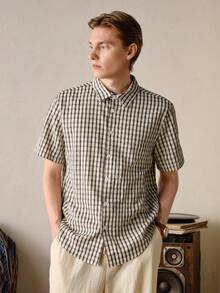 VeloEdit Camisa casual de manga corta con botones y estampado a cuadros texturizado, Old Money - Negro - Ver 1