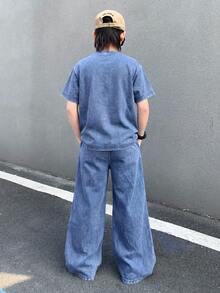 SHEIN 青少年男童时尚休闲 Y2K 复古酷炫街头蓝色针织牛仔宽松舒适简约短袖衬衫搭配宽松舒适的抽绳弹力腰牛仔短裤两件套，适合儿童日常穿着、春夏派对、节日、街头服饰以及返校季穿着。 - 藍色 - 查看 2