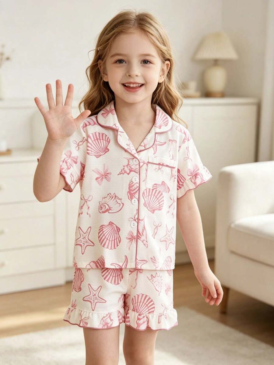 SHEIN Playful Pals Conjunto de pijama para niñas, cómodo y de moda con estampado de elementos oceánicos y volantes en el bajo, top de manga corta elegante y pantalones cortos, 2 piezas de ropa de estar en casa - Albaricoque - Ver 1