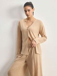 Ocili Minimalist Comfortable Collarless Soft Pajama Set For Women - Yellow - View 6