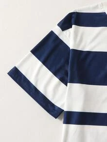SHEIN Mirajuku 2件套青少年男童时尚休闲条纹印花短袖T恤和简约运动跑步短裤，适合夏季及多个季节穿着 - 藏蓝色 - 查看 5