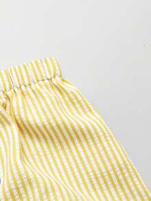 Sweetra Bộ 2 món áo không tay cổ bẻ in họa tiết kẻ sọc thêu và quần short cạp chun dáng casual dành cho nữ, thích hợp cho mùa xuân/hè. - Màu vàng - Xem 6