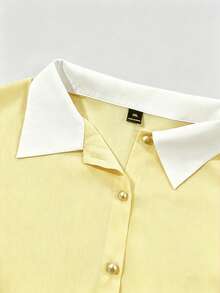Franclia Áo kiểu nữ cỡ lớn màu hồng thanh lịch mới cho mùa hè, chất liệu chiffon, cổ trắng, dáng rộng, tay ngắn. Thích hợp cho mùa hè, lễ hội và các dịp nghỉ lễ. Đặc điểm nổi bật: cúc kim loại trang trí, kiểu dáng đa năng, cổ áo tương phản, dáng rộng, tay ngắn và vải xếp ly. Trang phục mùa tốt nghiệp, trang phục công sở thời trang, trang phục thường ngày năng động, trang phục chuyên nghiệp thành thị. - Màu vàng - Xem 3