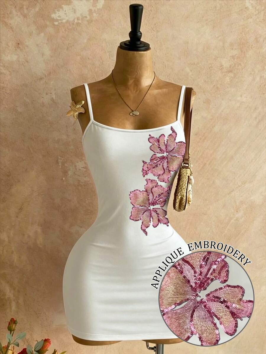 Rovax Vintage Elegant White Women's Dress, With A Short Strap Dress, Heavy Pink Patchwork Embroidery And Sequin Decoration, Suitable For Summer, Fashionable Dress, Beautiful Dress, Gift For Siblings, Gift For Sisters, Gift For Mom, Mother's Day Gift, Casual Yet Fashionable Dress - White - View 1