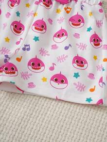 BABY SHARK X SHEIN Set Kaos dan Celana Pendek Lengan Bergelombang Motif Kartun untuk Bayi Perempuan - Putih - View 8