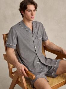 EverLounge 2 pièces Ensemble détente Homme avec Top à Manches Courtes à Boutons et Bas Contrastés - Gris foncé - Voir 6