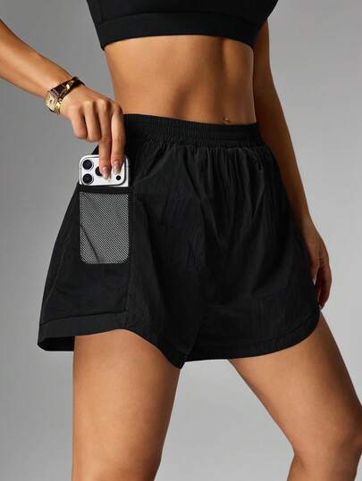 Easithlete Women's Solid Color Elastic Waist Pocket Sports Shorts