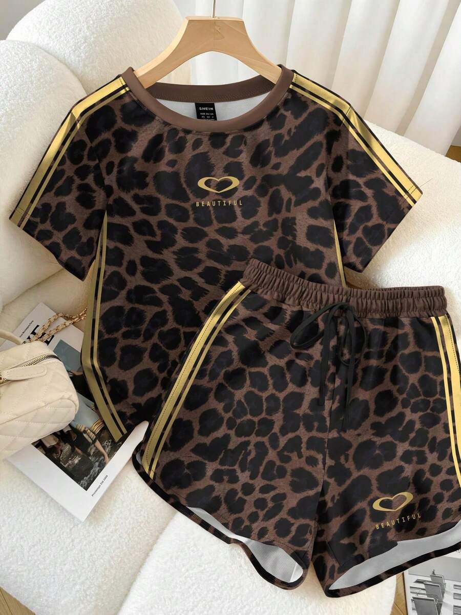 Resyla Bộ đồ cỡ lớn gồm áo thun ngắn tay cổ tròn in họa tiết da báo retro và quần short ôm sát, thích hợp cho mùa xuân/thu. - Nhiều màu - Xem 1