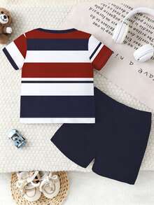 SHEIN Playful Pals 两件套男婴套装，时尚简约logo条纹印花圆领短袖T恤搭配藏蓝色短裤，适合夏季外出穿着 - 彩色 - 查看 3