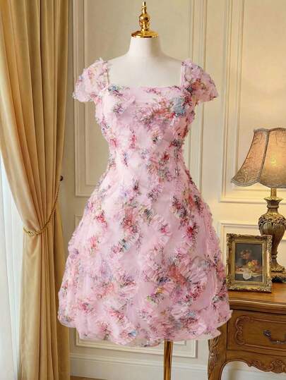 Rometta Đầm nữ cỡ lớn màu hồng thanh lịch với chất liệu lưới 3D, viền bèo nhún, đầm xuân hè nữ có nơ, đầm ngắn dáng chữ A cổ vuông viền bèo nhún, đầm hai dây cổ vuông vải mềm, đầm dự tiệc duyên dáng cho lễ tốt nghiệp, Ngày Valentine, lễ hội âm nhạc, Ngày của Mẹ, Halloween, Lễ Tạ ơn, Lễ Phục sinh, Ngày Quốc khánh, dạ hội, tiệc hẹn hò, mùa cưới, dã ngoại ngoài trời.