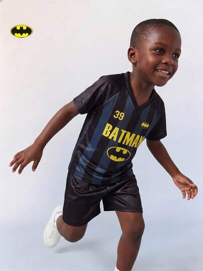 Maija Kids BATMAN X SHEIN Maija Kids Young Boys' Loose Fit V-Neck Striped Print Short Sleeve T-Shirt + Shorts 2-Piece Set, Spring/Summer