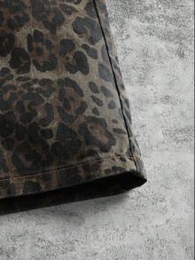 Manfinity EMRG 男士休闲街头风豹纹做旧牛仔短裤 - 彩色 - 查看 3