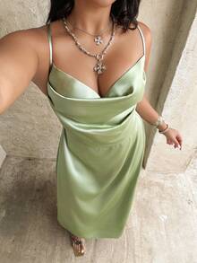 Rustia 休闲优雅法式极简主义垂褶领吊带长裙，A字版型，百搭实用，适合日常、派对、度假等场合，绿色，大码可选 - 綠色 - 查看 3