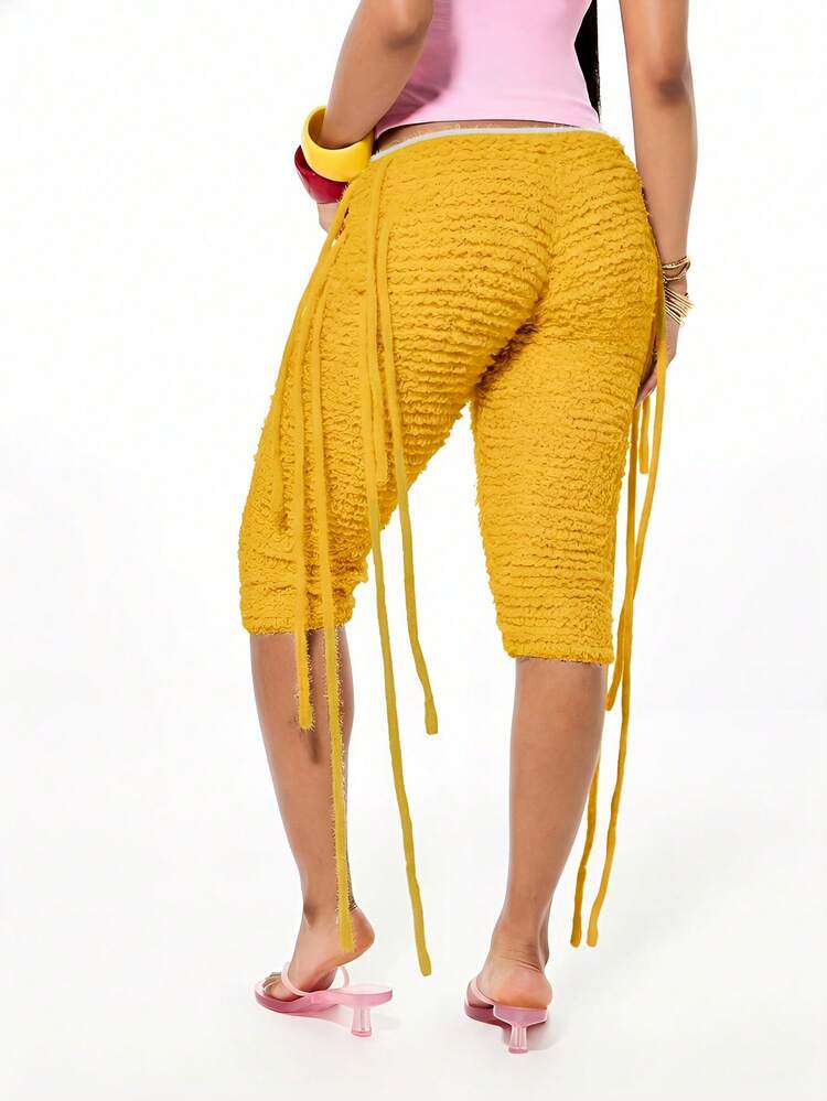 SUMWON Crochet Textured Capri Pants With Tassels