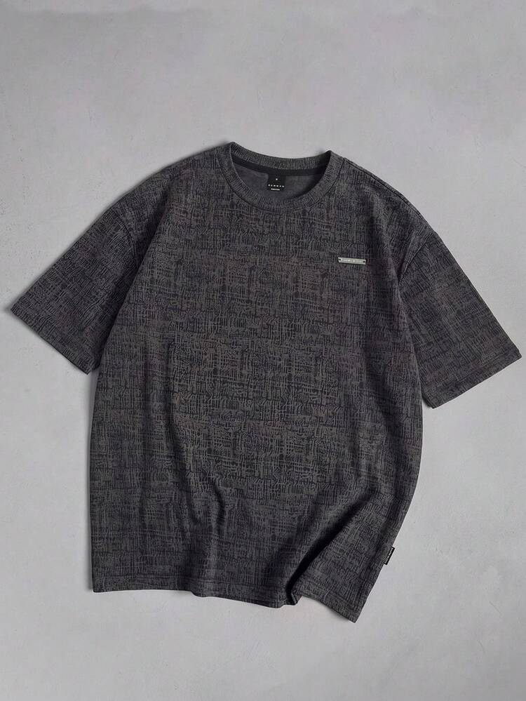 Camiseta de cuello redondo de manga corta de color gris jaspeado para hombres con pequeño logotipo en el pecho, ajuste regular, casual