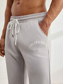Driftmere Quần jogger nam in chữ, có dây rút ở eo và túi - Xám - Xem 5