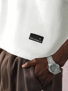 STYNVO Camiseta casual holgada de cuello redondo con gráfico de letras para hombre - Blanco - Ver 2