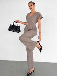 Siren Gaze Damen 2-teiliges Outfit Pastell Sommer elegant sexy Business Lässig elegant Büro Golf V-Ausschnitt Wickeloberteil Slim Fit weite Hose Set asymmetrische Knopfleiste - Aprikosenfarben - Übersicht 6
