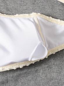 SHEIN 三件套女孩优雅简约比基尼套装，纹理面料，搭配荷叶边沙滩裙，适合度假、海滩、游泳，是青少年女孩理想的夏季泳装。白色海星比基尼套装，适合女孩、儿童和青少年。高腰钩针两件套，高腰泳装套装，女孩沙滩套装，沙滩女孩服装，高腰比基尼套装。 - 米色 - 查看 4