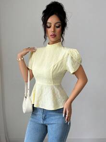 Elenzga Nouvelle blouse d'été pour femmes avec col montant, manches à volants en forme de pétale et ourlet à volants - Jaune clair - Voir 7
