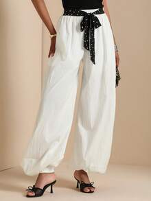 Vesra Pantalones holgados de mujer con cintura con cordón y estampado de lunares texturizados - Blanco - Ver 6