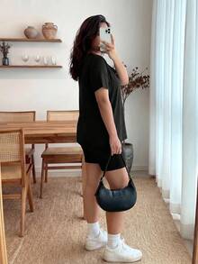 4pcs Plus Size Solid Color Set - 2 Short Sleeve Tops + 2 Knee Length Shorts - Multicolor - View 3