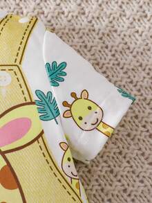SHEIN Playful Pals 嬰兒新生兒可愛長頸鹿圖案 2合1 柔軟舒適連身衣 中性嬰兒夏季服裝 家庭套裝 棕色與黃色休閒款 - 黃色 - 查看 3