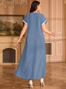 Al Najma Embroidered Floral Shoulder Sleeve V-Neck Elegant Arabic Dress - Dusty Blue - View 2