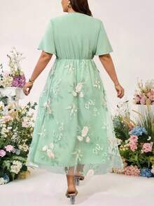 SHEIN CURVE+ Plus Size Women's Waist Ruched Deep V-Neck Ruffle Sleeve & Hem Mesh Double Layer A-Line Loose Elegant Vacation Casual Dress - Green - View 2