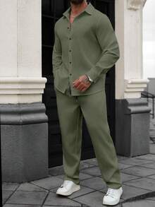 Manfinity Homme Men's Casual Textured Button-Front Long Sleeve Shirt And Pants Set - Army Green - View 4
