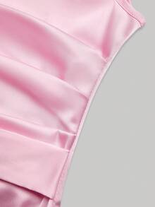 Olithes 女士夏季短袖衬衫，不对称领口，左肩褶皱设计，前腰系带配金属扣，收腰效果，百搭T恤版型，缎面质感面料，侧拉链，风格百搭，优雅商务休闲浪漫风 - 粉色 - 查看 5