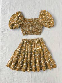 SHEIN Sweetro 2pcs/Set Ditsy Floral Petal Sleeve Top And Mini Skirt - Yellow - View 2