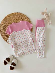 SHEIN Conjunto de 4 piezas de pijama casual de verano para recién nacida, con parte superior de manga corta con cuello redondo y volantes con estampado floral ditsy y pantalones largos de punto acanalado - Rosa - Ver 6