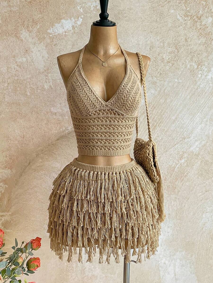 Soleia 女士V领露背系带露脐上衣和流苏迷你裙两件套，适合派对、圣诞节、约会、夜店、波西米亚风、度假、秋季等场合。 - 杏色 - 查看 1