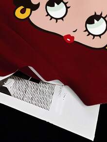 Attitoon Betty Boop x SHEIN Tenue de sport décontractée minimaliste pour rassemblement décontracté, fête, aéroport. Imprimé avec numéros et lettres anglaises de style universitaire. Tenue pour festival de musique. T-shirt ample à manches courtes et col rond pour femme, idéal pour les sorties d'été - Multicolore - Voir 5