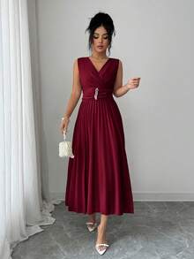 Elenzga Abito elegante e romantico da donna con scollo a V, senza maniche e con pieghe - Bordò - Visualizzare 3