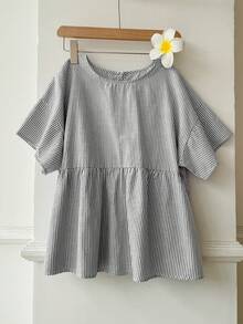 SHEIN EZwear Áo sơ mi nữ kẻ sọc cổ tròn dệt kim kiểu dáng thường ngày - Đen và trắng - Xem 4