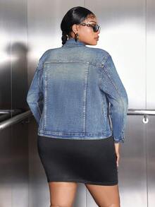 SHEIN SXY Plus Size Casual Everyday Washed Front Button Flap Pocket Denim Jacket - Light Wash - View 2