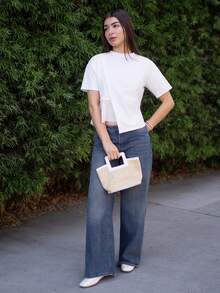 Andrea Bello 女式短袖圆领不对称下摆T恤，荷叶边 - 白色 - 查看 3