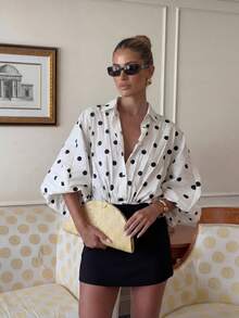 Lumalex 女士波点印花灯笼袖单排扣褶皱时尚衬衫 - 黑與白 - 查看 3