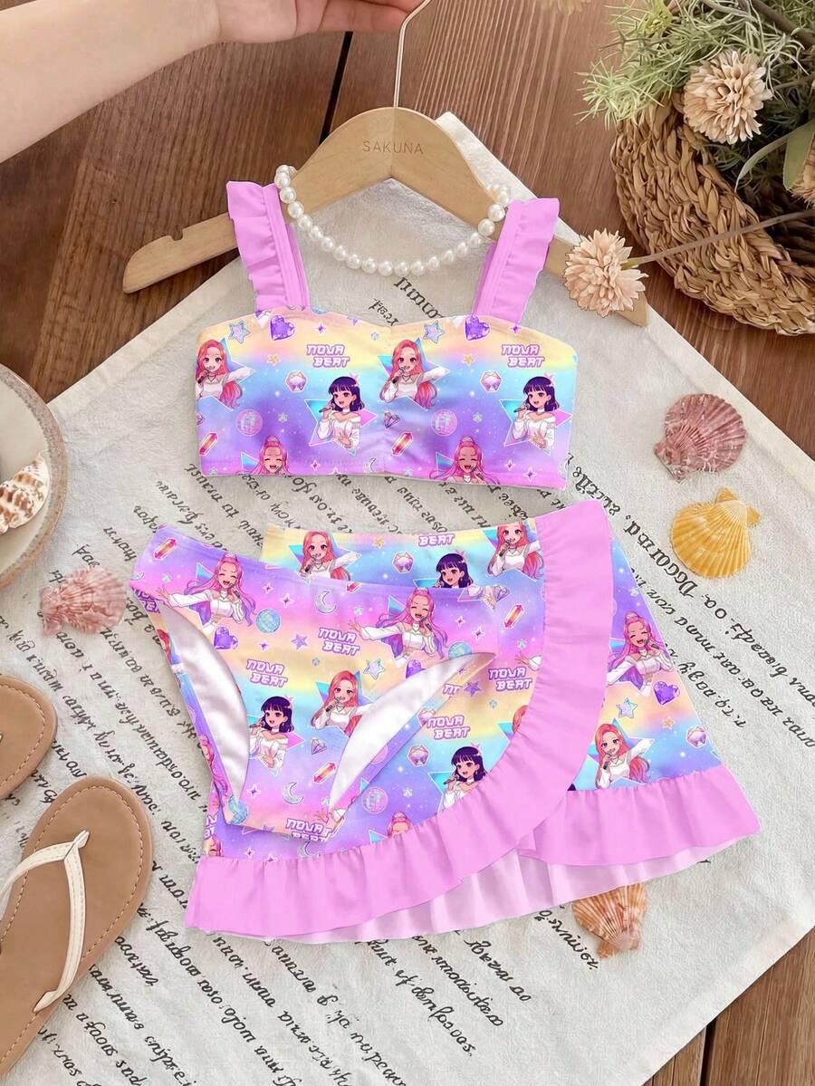 SHEIN K-Pop 超级巨星印花少女泳装,荷叶边装饰,三件套儿童泳装,沙滩度假写真套装 - 彩色 - 查看 1