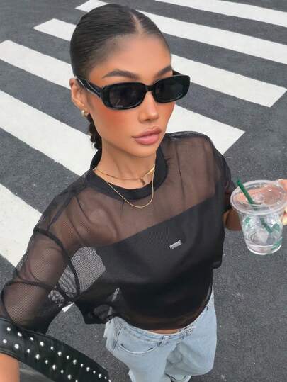 Muchica 女士短袖黑色網眼上衣