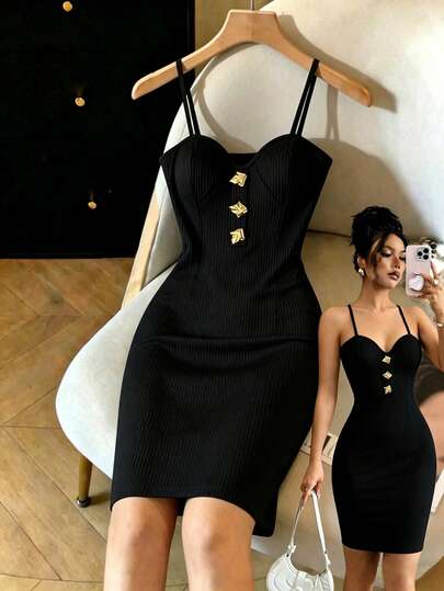 Airaco Women's Elegant Chic Minimalist Solid Color Bustier Seam Metal Buckle Decor Bodycon Slip Dress
