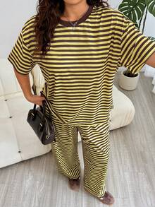 SHEIN EZwear Set Kaos dan Celana Bergaris Longgar Kasual Ukuran Besar - Mocha Brown - View 4