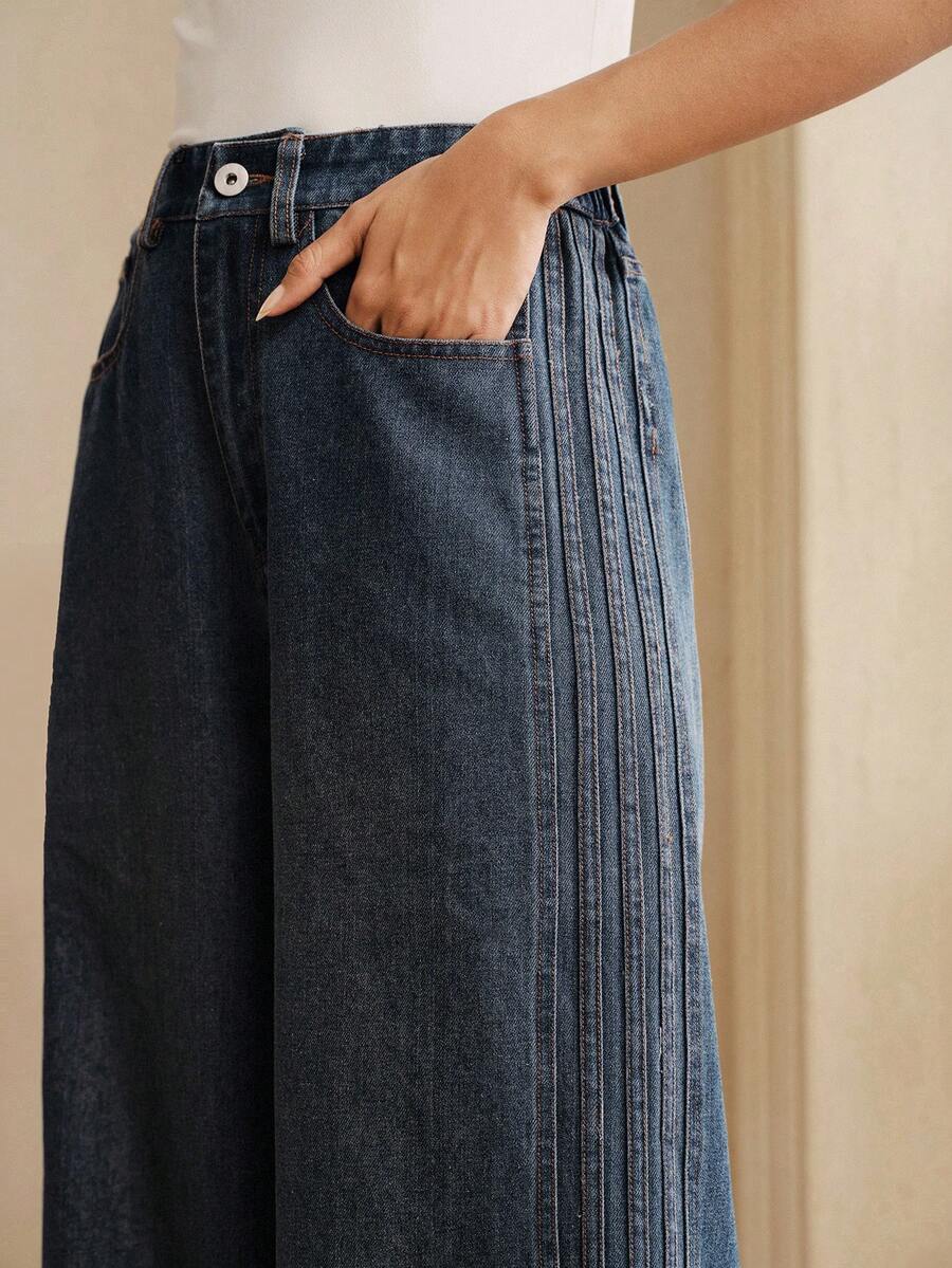 Women's Casual Blue Jeans With Stylish Side Stripe Design, Spring/Summer - Blue - View 1